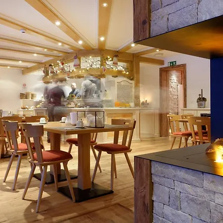 Plateau Rosa Otel