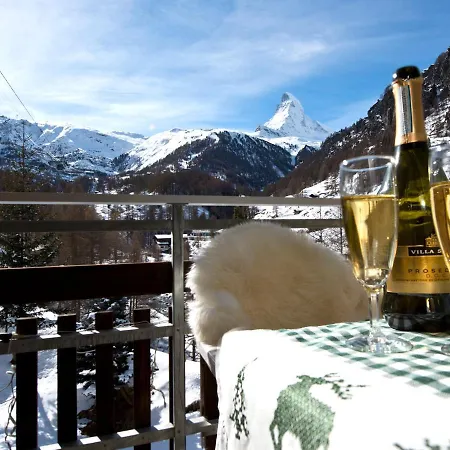 Szálloda Plateau Rosa 3*